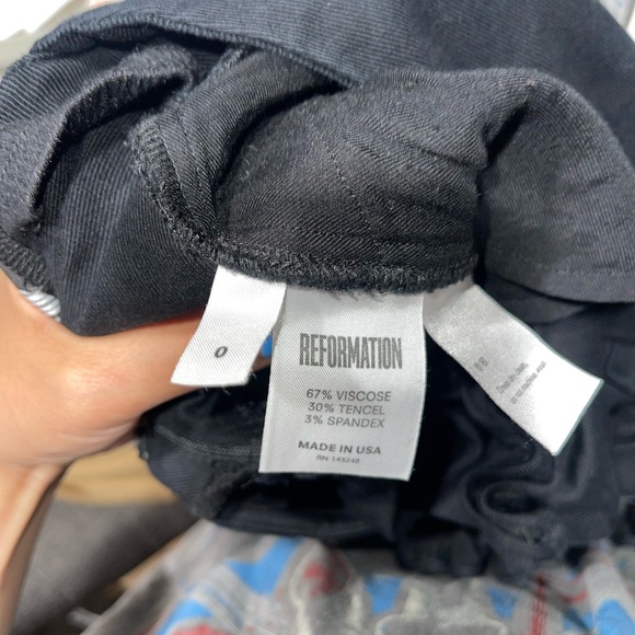 Reformation | Black Ruffle Criss Cross Back Jumpsuit Size: XS - Picture 5 of 6